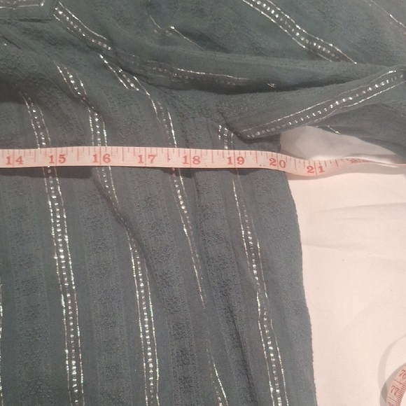 LC Lauren Conrad Teal Blouse with Subtle Stripes Size M - Picture 6 of 7